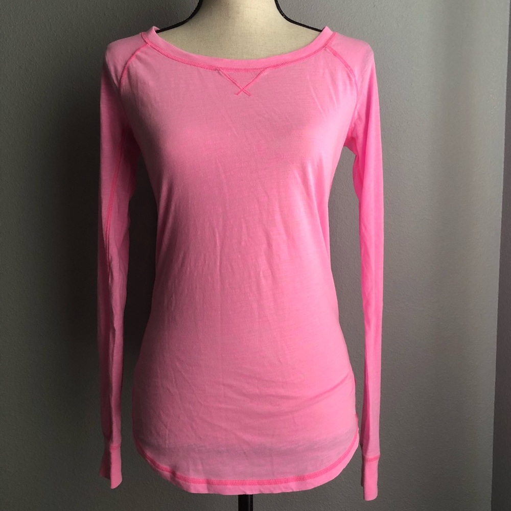 Victoria’s Secret Pink Long Sleeve Tshirt